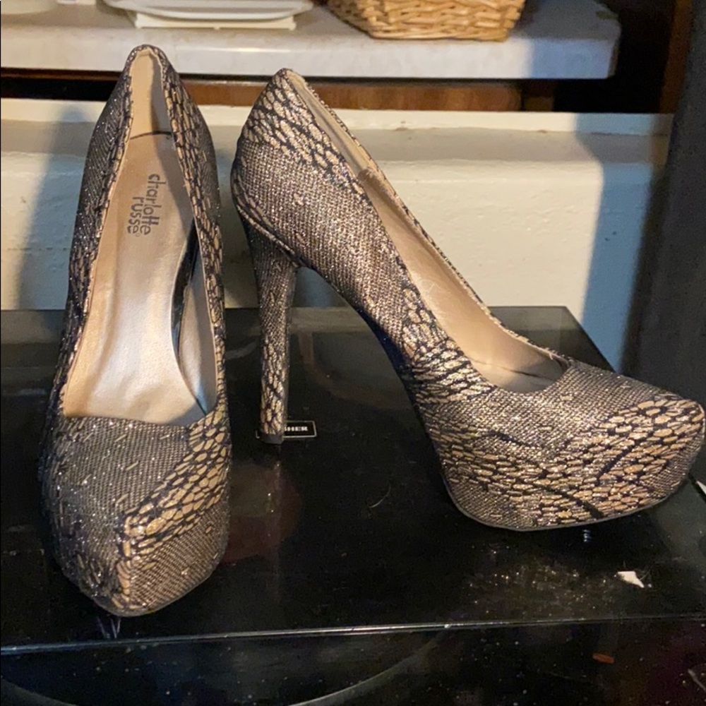 Charlotte Russe gold/black fishnet stilettos SZ 9